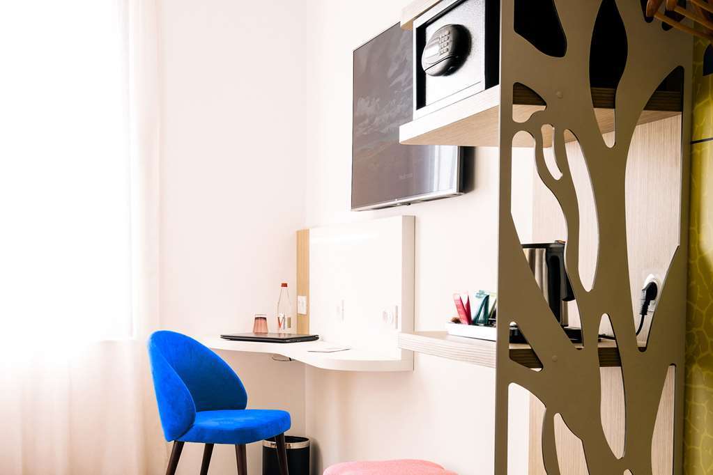 Kyriad Prestige Amiens Poulainville - Hotel And Spa חדר תמונה